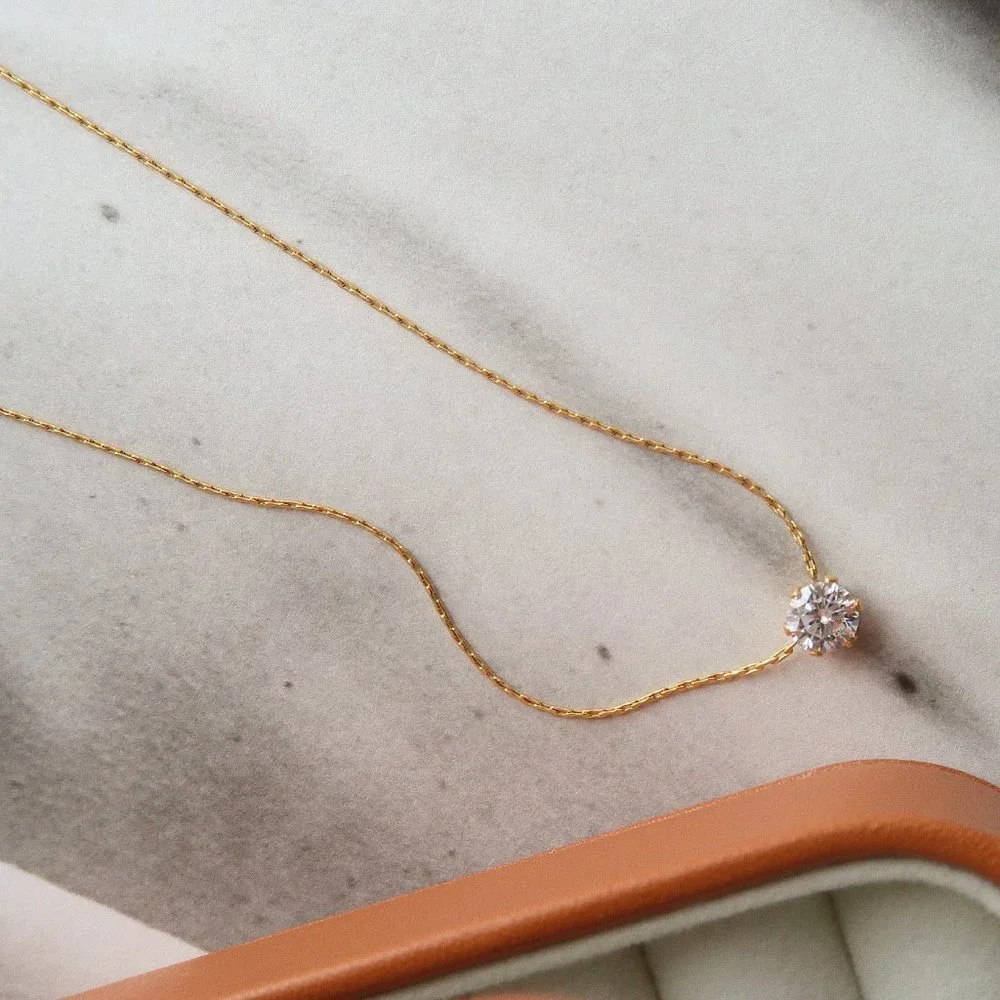NEW Solitaire Diamond 18K Gold Plated Necklace